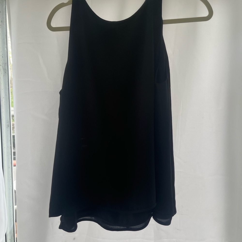 Sleeveless Black Women's Tank Top - Classic Layered Hem Double Lined Large